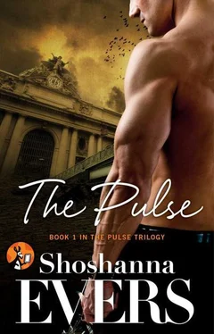 Shoshanna Evers The Pulse обложка книги