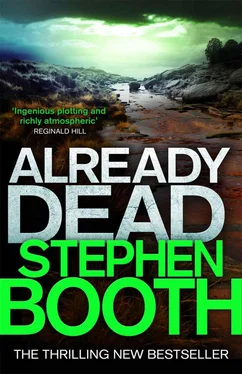 Stephen Booth Already Dead обложка книги