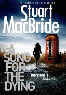 Stuart MacBride A Song for the Dying обложка книги