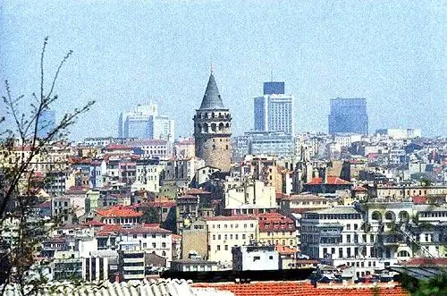 Вид на Стамбул и Галатскую башню от мечети Сулеймана На развалинах - фото 250