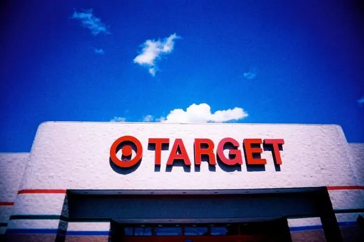 Target в переводе с английского означает цель Не лучшее имя для компании - фото 77