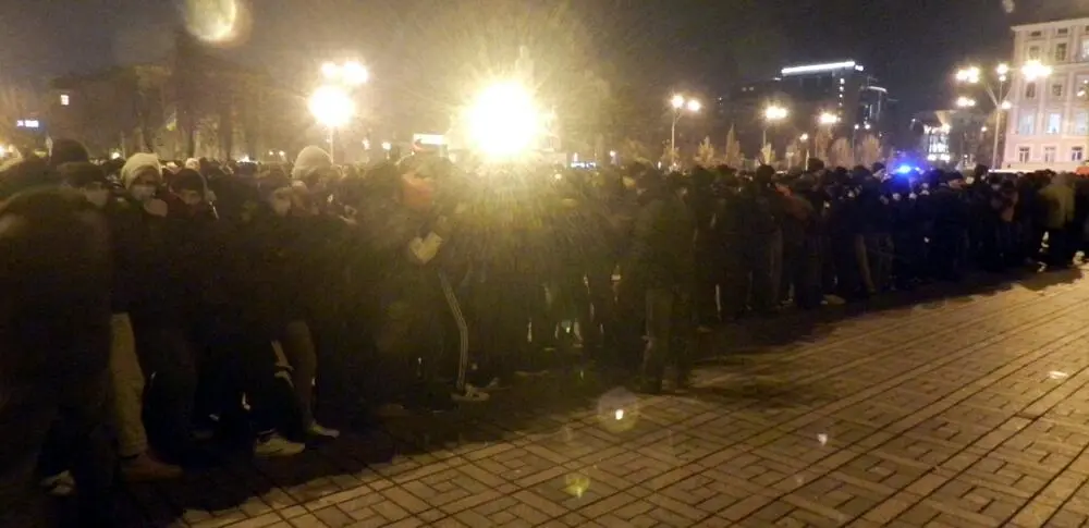 Радостная готовность молодёжных бригад к побоищу мне совершенно чужда Но то - фото 2
