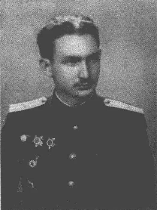 Борис Слуцкий 1945 г Надпись на обороте Я в представлении венгерских - фото 18