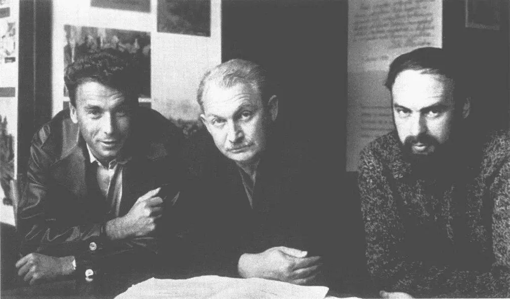 Виктор Фогельсон редактор издательства Советский писатель Борис Слуцкий - фото 28