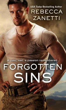 Rebecca Zanetti Forgotten Sins обложка книги