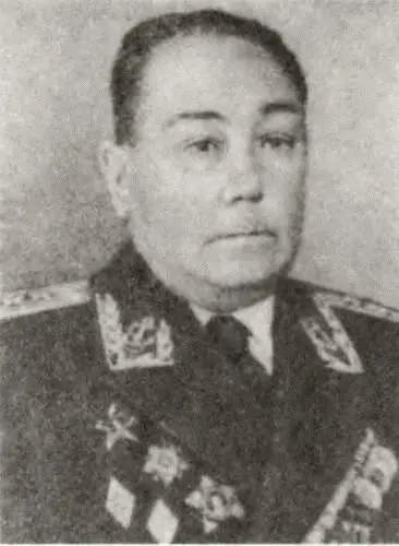 Адмирал ВА Алафузов 1959 г Нарком ВМФ Н Г Кузнецов у раненых в - фото 14