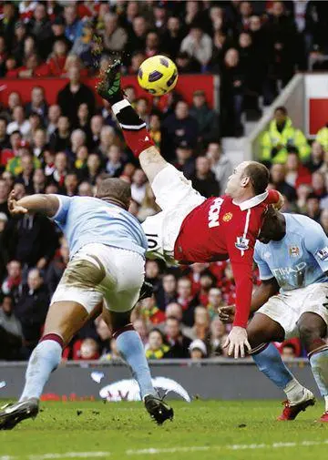 The greatest goal in my time at United was this bicycle kick by Wayne Rooney - фото 132