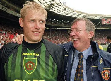 Peter Schmeichel was a mighty goalkeeper A battering from Wimbledons Crazy - фото 99