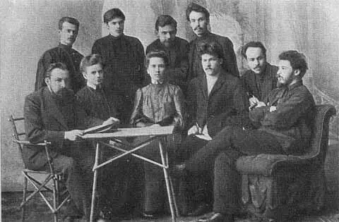 Симбирские большевики 1905 год Д И Ульянов сидит первый слева первый - фото 8
