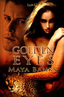 Maya Banks Golden Eyes обложка книги