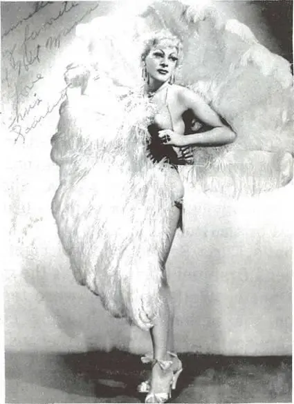 The queen clubs in New York in the late forties and early fifties were Phils - фото 33