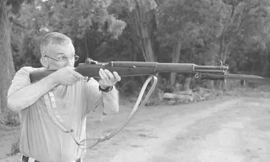The author stands ready to defend his property armed with a 1942 M1 Garand - фото 6
