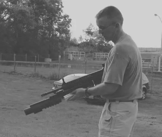 It may be handy to have a less lethal longrange option available such as the - фото 16