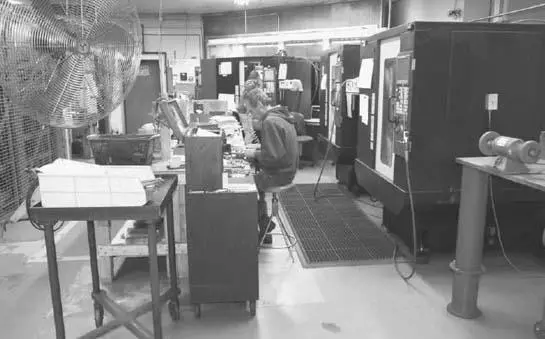 Ithaca Gun Company in Upper Sandusky Ohio is an excellent example of a modern - фото 21