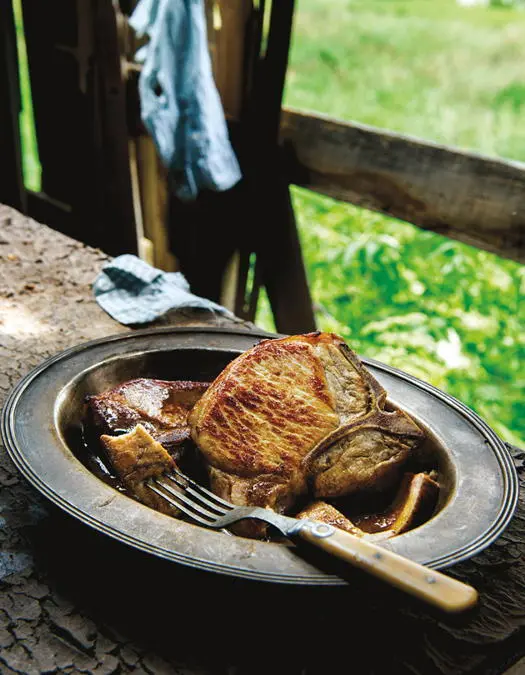 Maple Brined Pork Chops with RedEyes Gravy MAPLE BRINED PORK CHOPS WITH - фото 82
