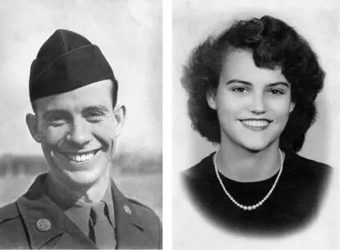My dad in the army My mother in high school quite a looker The original - фото 3
