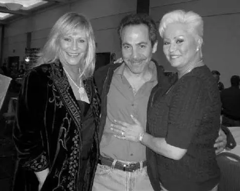 Making a Soup Nazi sandwich Larry Thomas with Marilyn Chambers Me and my - фото 119