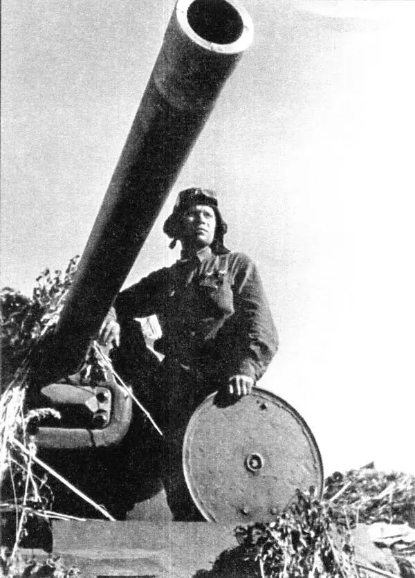 Командир танка КВ1 И И Дубов Район станицы Цимлянской 1942 год 3 июля - фото 32