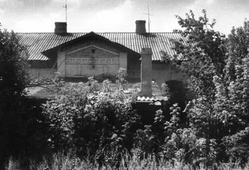 Дом в поселке Алмазная где родился Н А Щёлоков Днепропетровский - фото 4
