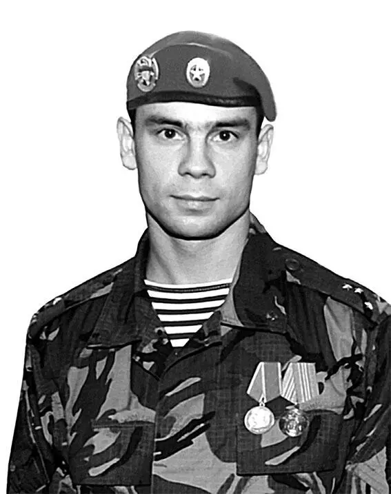 Д А Серков Начиная с 2005 г старший лейтенант Серков участвовал в решении - фото 98