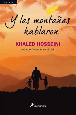 Khaled Hosseini Y las montañas hablaron обложка книги