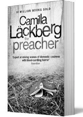 Camilla Lackberg The Lost Boy обложка книги