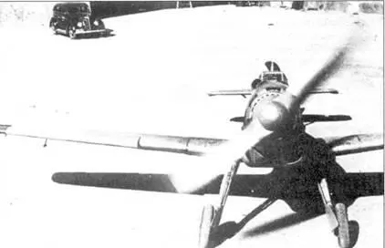 Захваченный республиканцами Bf109В1 Следующей серьезной акцией в которой - фото 39