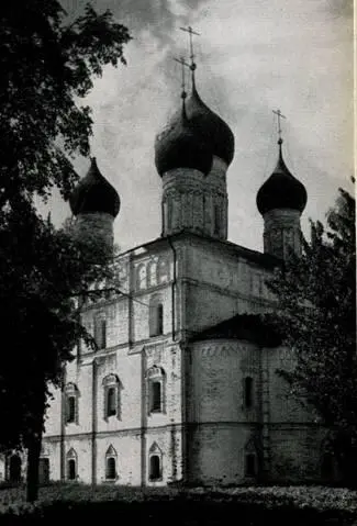 46 Церковь Спаса на Песках Конец XVII в Фасады храма насыщены декоративными - фото 48