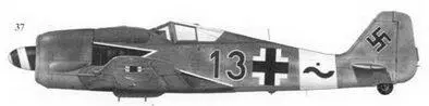 37 Fw190A8R8 голубой 13 командира JG300 майора Вальтера Даля Иллесхейм - фото 117