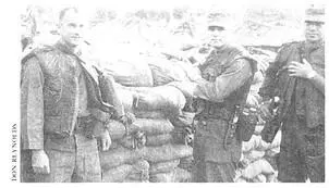 Dallas Harper Neil Parker and Lee Komich back from a mission Gasmasks were - фото 25