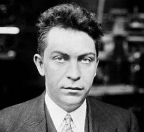 MANUEL CHAVES NOGALES Sevilla 1897 Londres mayo de 1944 fue un - фото 4