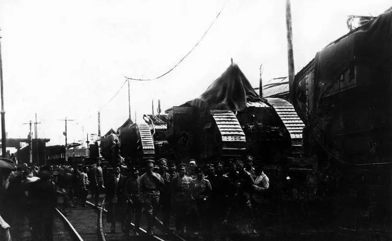 Танки СевероЗападной армии генерала Юденича 1919 Главнокомандующий - фото 110