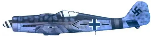 4 Fw 190D9 подполковник Рихард Михальски январь 1945 года 5 Fw 190А3 - фото 116