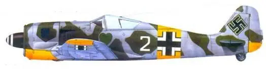 35 Fw 190A4 оберфельдфебель Антон Дебеле весна 1943 года 36 Fw 190А4 - фото 147