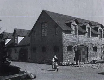 11 Фрагмент коллекции старинных автомобилей фото из личных архивов 12 - фото 10