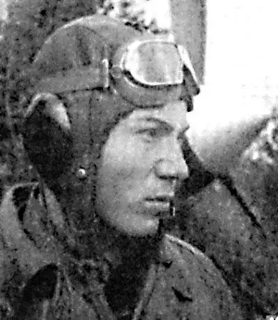 1941 г Летчик 34го иап младший лейтенант Н Г Щербина 220844 Герой - фото 6
