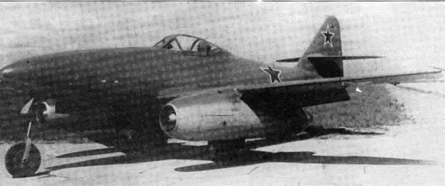 Ме262 АIa в советской окраске Возможно это самолет W 170063 - фото 14