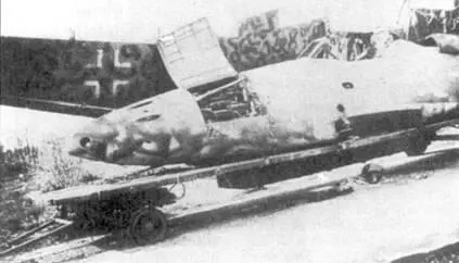 Разобранный Me 262 us KGJ 6 Обращает на себя внимание нетиповой камуфляж - фото 17