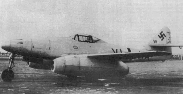 Me 262 V6 WNr 130001 VIAA первый экземпляр с трехстоечным шасси с - фото 11