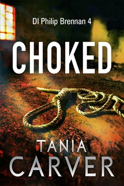 Tania Carver Choked обложка книги