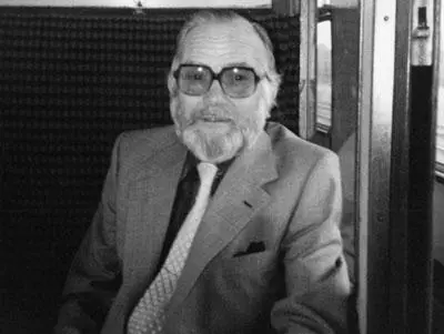 Charles on train to York 1980 Brians graduation Liverpool University - фото 45