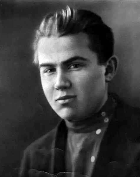 Максимов Николай Ефимович Вязьменская Фани Львовна Стихи написанные - фото 39