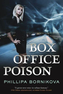 Phillipa Bornikova Box Office Poison обложка книги
