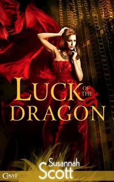 Susannah Scott Luck of the Dragon обложка книги