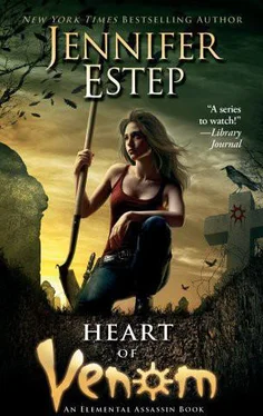 Jennifer Estep Heart of Venom обложка книги