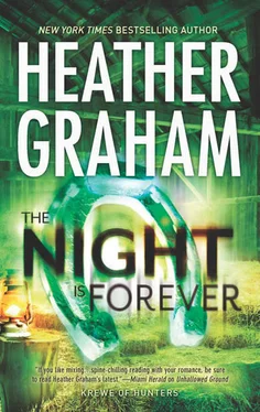 Heather Graham The Night Is Forever обложка книги