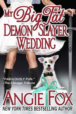 Angie Fox My Big Fat Demon Slayer Wedding обложка книги