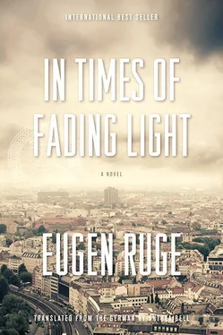 Eugen Ruge In Times of Fading Light обложка книги