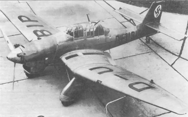 Четвертый прототип Ju87V4уже имел силуэт классической Штуки и был - фото 13