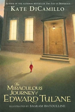 Kate DiCamillo The Miraculous Journey of Edward Tulane обложка книги